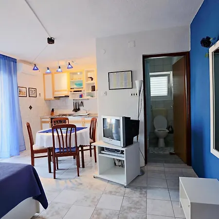 Mediteran- Kleine Mit Balkon By Interhome Апартаменты *