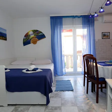 Mediteran- Kleine Mit Balkon By Interhome Apartment